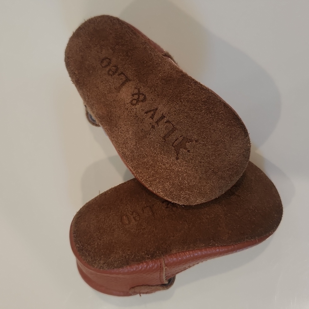 Liv & Leo Brown Baby Shoes NWT Size 6 to 12 Months/Size 3 - Picture 5 of 6